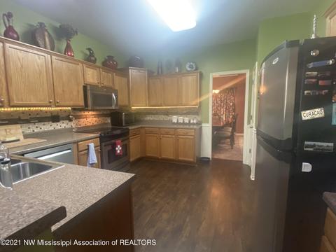 3725 Meadow Trace Cv, Nesbit, MS 38651 photo 10