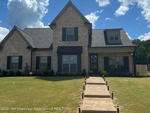 5071 Watson Place Ln, Nesbit, MS 38651 photo 1