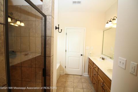 2758 Flora Lee Dr, Nesbit, MS 38651 photo 13