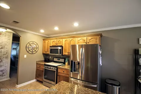 1151 Cross Creek Dr, Hernando, MS 38632 photo 5
