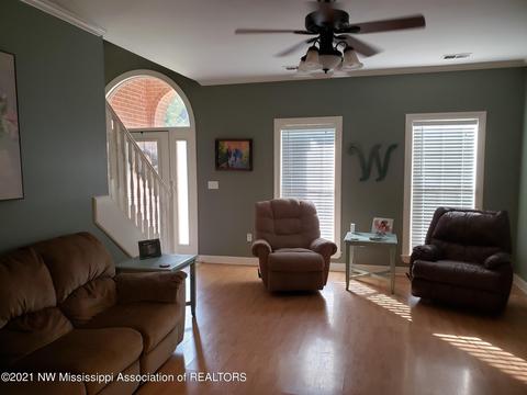 8520 E Cedar Lake Dr, Walls, MS 38680 photo 6