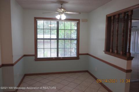 7375 Davidson Rd, Olive Branch, MS 38654 photo 3