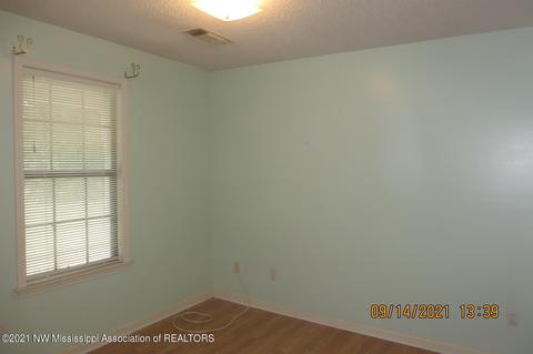 7375 Davidson Rd, Olive Branch, MS 38654 photo 11