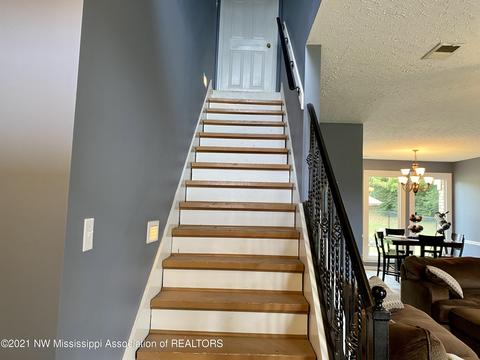 169 Moore Loop, Byhalia, MS 38611 photo 17