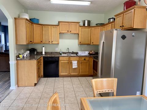 169 Moore Loop, Byhalia, MS 38611 photo 13
