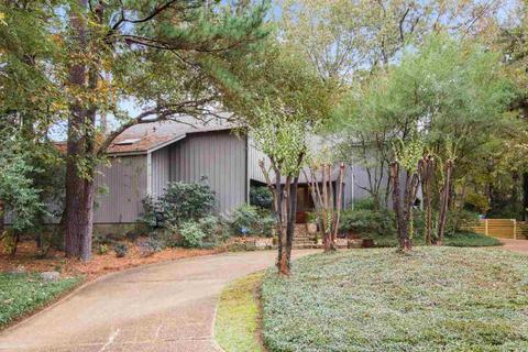 2429 Massena Dr, Jackson, MS 39211 photo 1