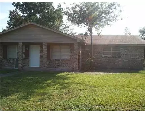 330 Willow Ave, Biloxi, MS 39531 photo 1