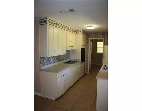 1009 Ray Ave, Wiggins, MS 39577 photo 4