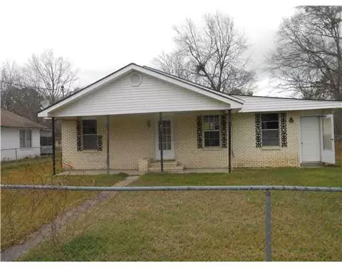 511 3rd St, Picayune, MS 39466 photo 1