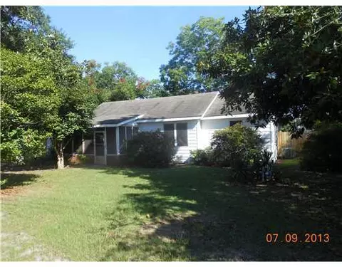 409 W Old Pass Rd, Long Beach, MS 39560 photo 1