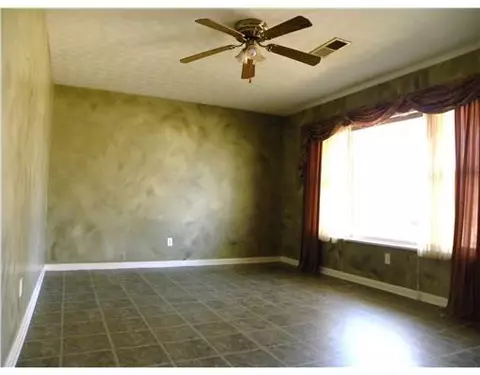 100 Warwick Dr, Long Beach, MS 39560 photo 3