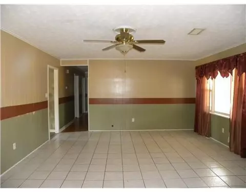 100 Warwick Dr, Long Beach, MS 39560 photo 4