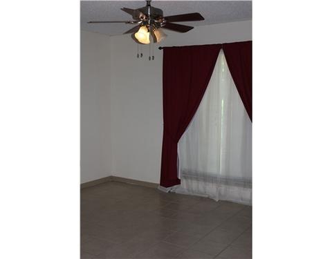 319 Guthrie Dr, Wiggins, MS 39577 photo 6