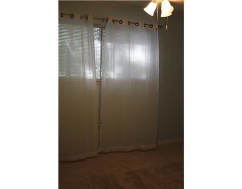 319 Guthrie Dr, Wiggins, MS 39577 photo 9