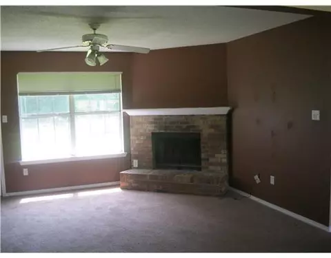 5582 Daugherty Rd, Long Beach, MS 39560 photo 2