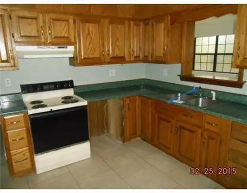 5100 Center Dr, Moss Point, MS 39563 photo 6