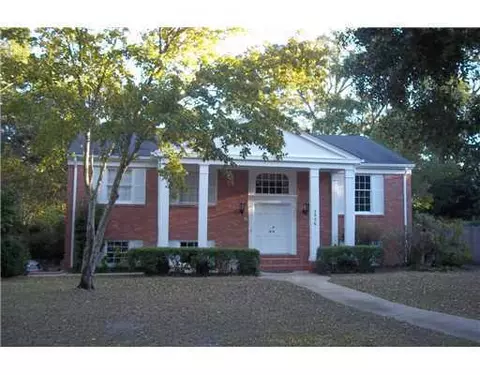 3906 Riverwood Dr, Moss Point, MS 39563 photo 1