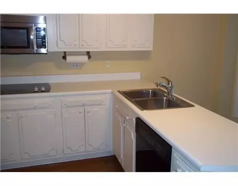 3906 Riverwood Dr, Moss Point, MS 39563 photo 5