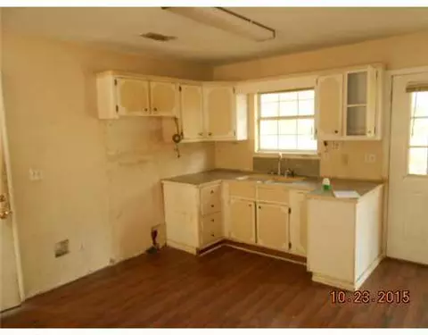 127 Vine St, Wiggins, MS 39577 photo 5