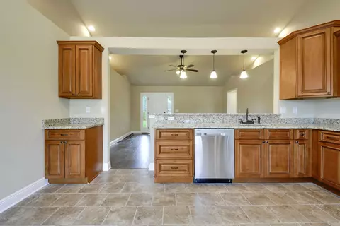 21450 Edgewood Dr, Saucier, MS 39574 photo 7