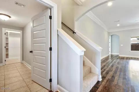 720 Champagne Dr, Biloxi, MS 39532 photo 7