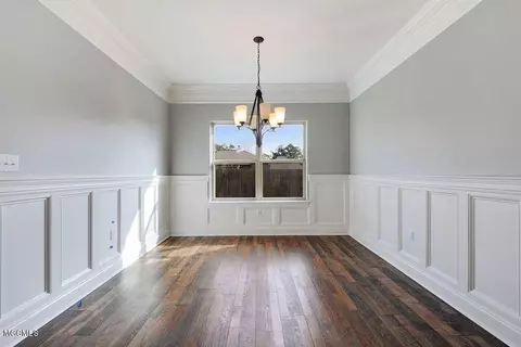 720 Champagne Dr, Biloxi, MS 39532 photo 14