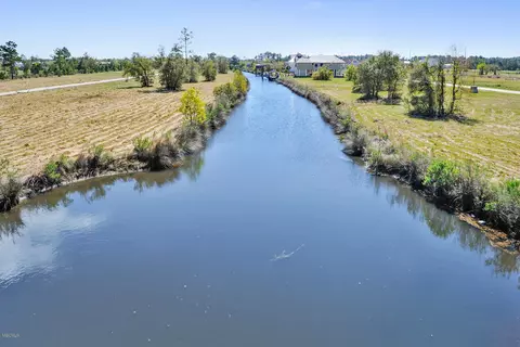 admiral drive, Bay Saint Louis, MS 39520