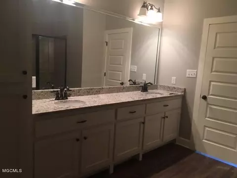 22508 Jones Ln, Moss Point, MS 39562 photo 10