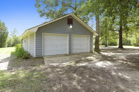 418 E Wire Rd, Perkinston, MS 39573 photo 3
