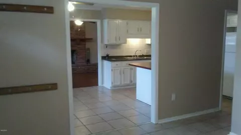 302 Ferguson Ave, Long Beach, MS 39560 photo 7