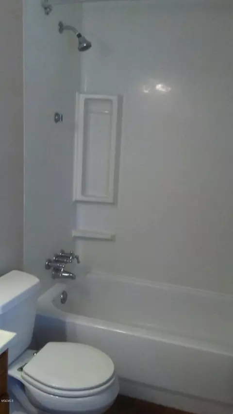 302 Ferguson Ave, Long Beach, MS 39560 photo 3