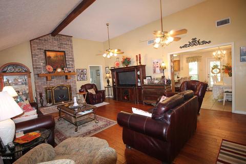 228 River Rd, Lucedale, MS 39452 photo 3