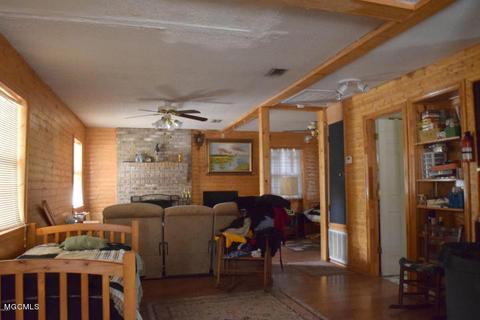 198 Hilltop Dr, Lucedale, MS 39452 photo 6