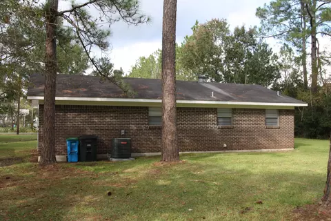 9004 Augusta Rd, Moss Point, MS 39562 photo 6