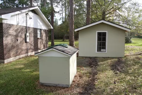 9004 Augusta Rd, Moss Point, MS 39562 photo 10