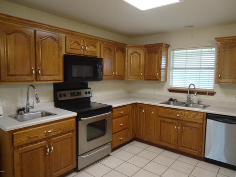 18584 Diamond Rd, Saucier, MS 39574 photo 5
