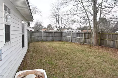 2 Michael Ct, Long Beach, MS 39560 photo 16
