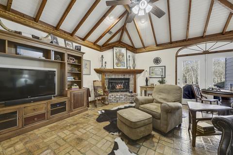 24019 Robert E Lee Rd, Lucedale, MS 39452 photo 8