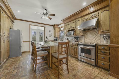 24019 Robert E Lee Rd, Lucedale, MS 39452 photo 9
