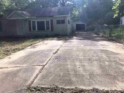 2747 Glenn St, Jackson, MS 39204 photo 1