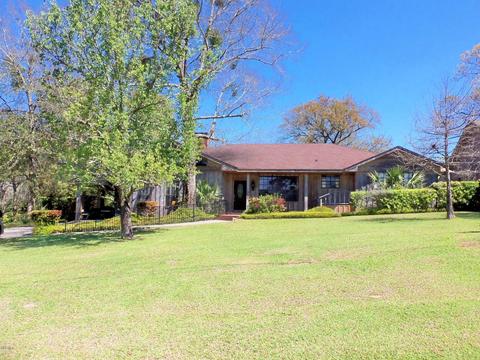 5411 E Diamondhead Dr, Diamondhead, MS 39525 photo 2