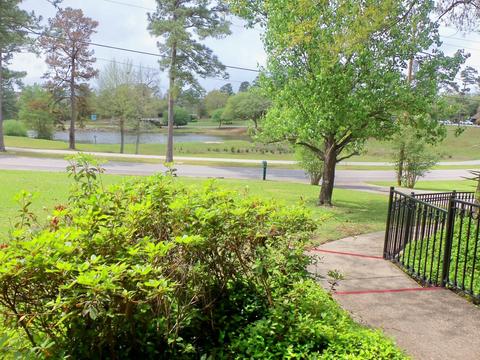 5411 E Diamondhead Dr, Diamondhead, MS 39525 photo 3