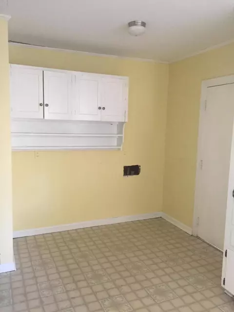3330 Catherine St, Moss Point, MS 39563 photo 8
