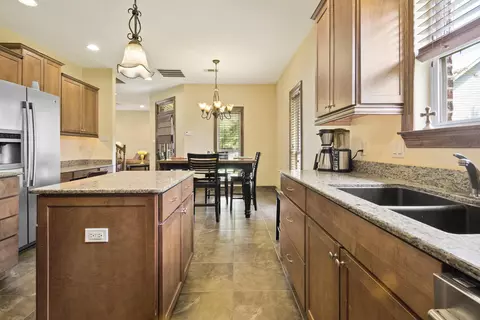 10075 Bald Eagle Dr, Biloxi, MS 39532 photo 9