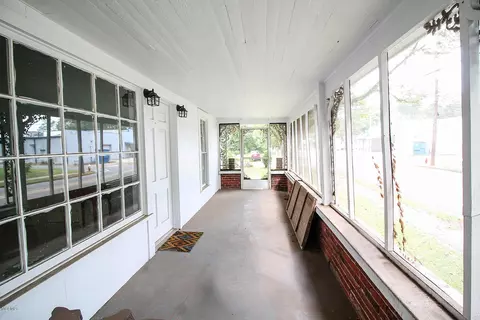 283 Dewey St, Lucedale, MS 39452 photo 16