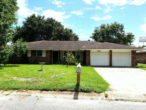 103 Vance Pl, Long Beach, MS 39560 photo 3