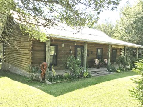 992 W Mchenry Rd, Mchenry, MS 39561 photo 1