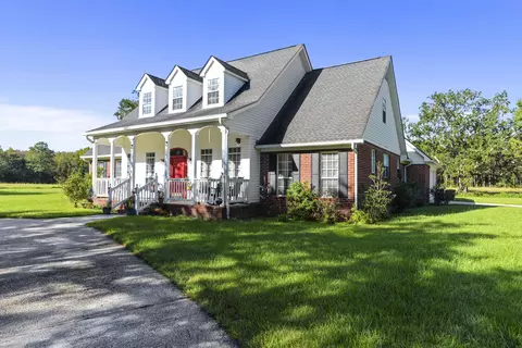 9701 Brandy Ln, Moss Point, MS 39562 photo 3