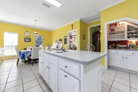 9701 Brandy Ln, Moss Point, MS 39562 photo 13