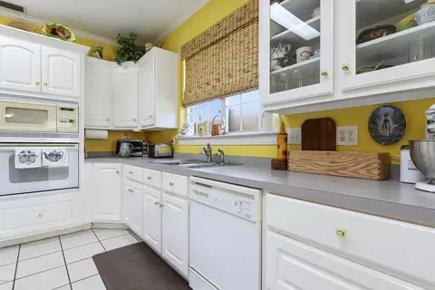 9701 Brandy Ln, Moss Point, MS 39562 photo 12